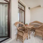 Lägenhetshotell Arcadia New *