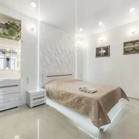 Arcadia New Aparthotel *